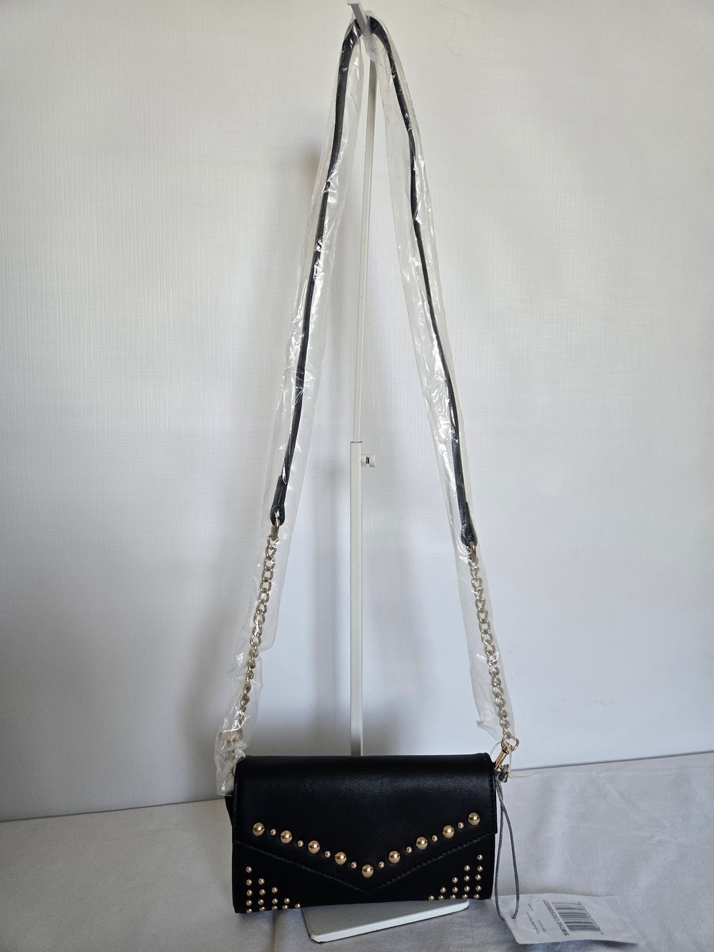 DANIELLE NICOLE SIMONE CROSSBODY CLUTCH FAUX LEATHER STUDS GOLD CHAIN BLACK NWT